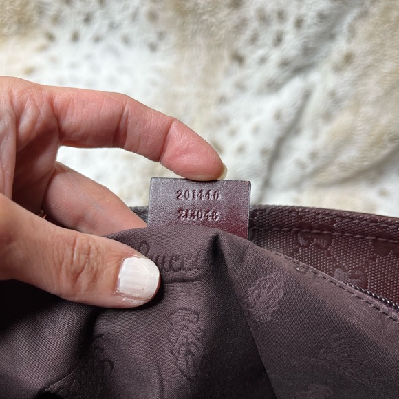 Gucci Coated GG canvas Burgundy Messenger Bag - Picture 10 of 15